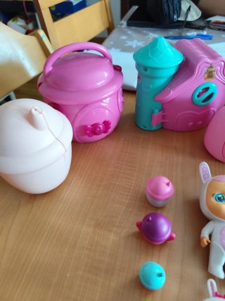 Bebés Llorones y Accesorios