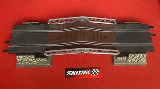 CAMBIO DE RASANTE - PUENTE - BADÉN (SCALEXTRIC)