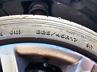 NEUMATICO BMW SERIE 3 BERLINA (E90) 204D4 22545R1