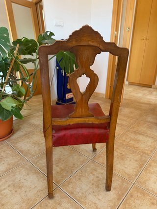 Silla estilo Victoriano madera y piel