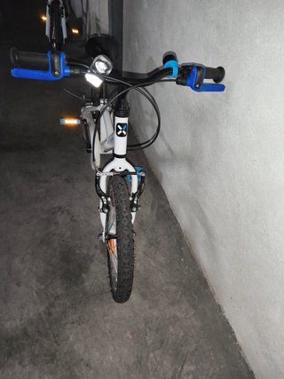 Bici niño casi nueva ,perfecto estado .