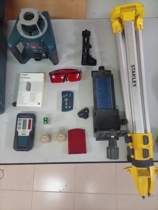 Nivel Láser Bosch GRL 300 HV + Accesorios