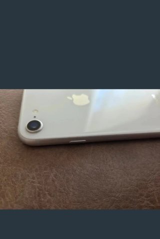 iPhone 8 64GB Plata + Cargador