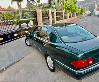 Mercedes-Benz Clase E 290 turbodiesel