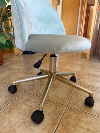Taburete terciopelo con ruedas y altura regulable