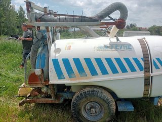 Carro herbicida  15m 3 boquillas con antideriva.