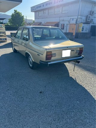 SEAT 131 1.6