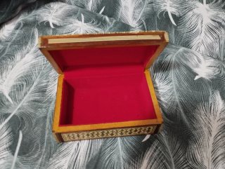 Scatola vintage intarsiata legno
