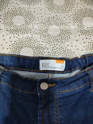 Pantalón vaquero corto azul