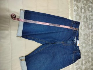 Pantalón vaquero corto azul