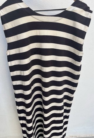Vestido de chica a rayas