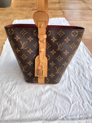Bolso Louis Vuitton Marrón y Dorado