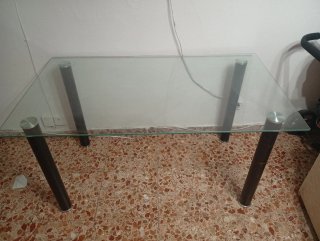 Mesa de cristal moderna
