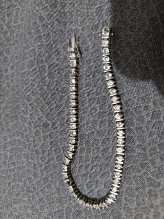 Pulsera de plata con placa