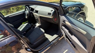 Opel Astra 2008