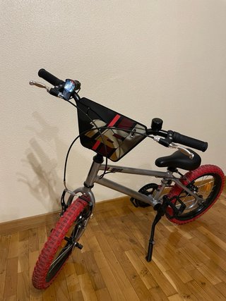 Bicicleta BMX BTwin Gris 16pulgadas