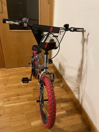 Bicicleta BMX BTwin Gris 16pulgadas