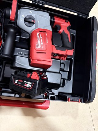 Milwaukee M18 BLH Martillo Rotativo