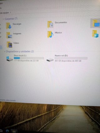 PC I7 12700K, 16GB, RTX 3060 12GB.