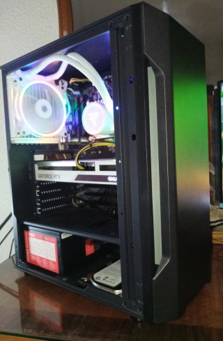 PC I7 12700K, 16GB, RTX 3060 12GB.