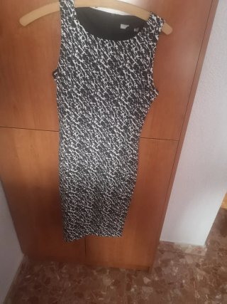 Vestido estampado blanco y negro