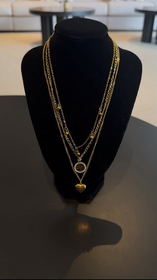 Collar Dorado ver video en @joyasrea