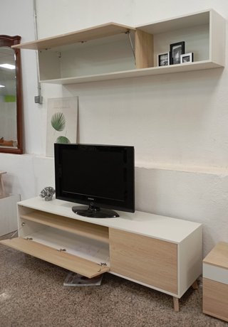 Juego de Salón "Barcelona", con Base TV. ¡OFERTA!