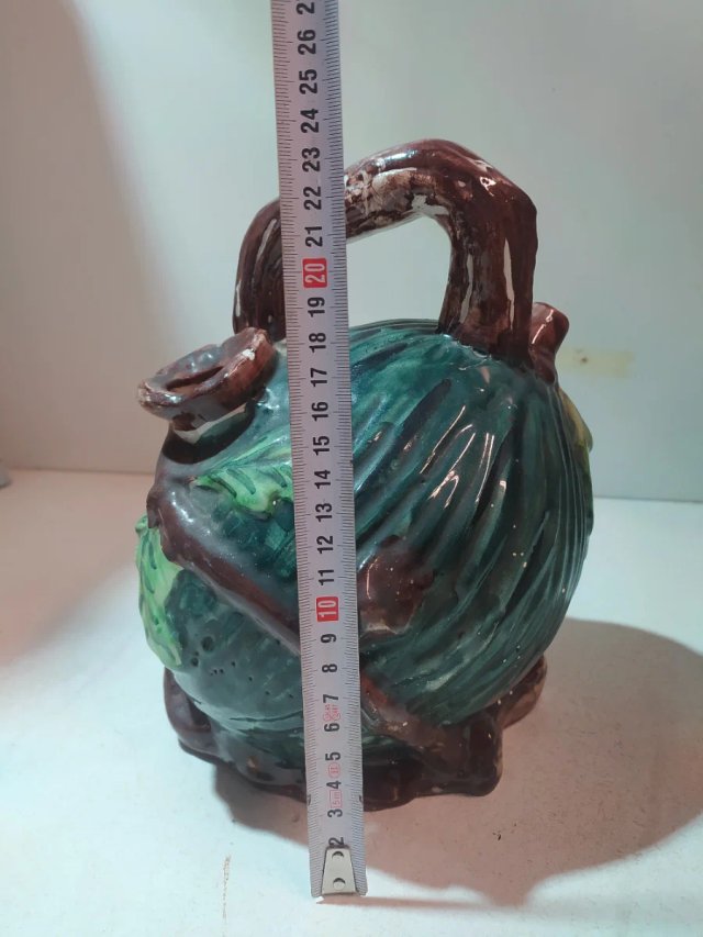 Doppio vaso in ceramica artigianale con design unico a forma di frutta