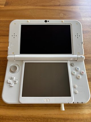 New Nintendo 3DS XL Animal Crossing Ed. Limitada