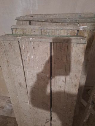 Tableros de encofrar de madera de 1 mts