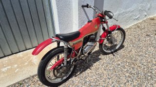 Bultaco Chispa 50 Trial Roja
