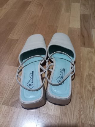 Sandalias BRAVO Beige Mujer