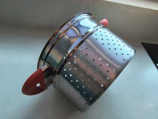 Scolapasta Acciaio Inox 18/10 manici Rossi