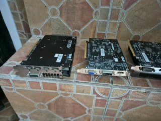 VARIAS TARJETAS GRÁFICAS DE 2GB  Y 4GB,HDMI, VGA