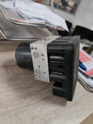 Módulo ABS BMW E90 3451677148601