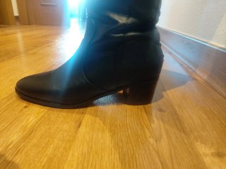 Botas altas pirata calavera dorada