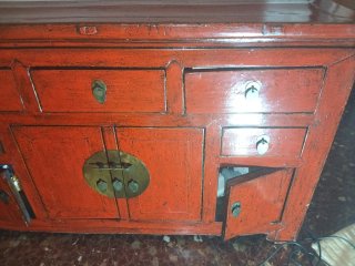Mueble chino antiguo rojo