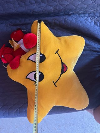 Peluche grande estrella y demonio bebe
