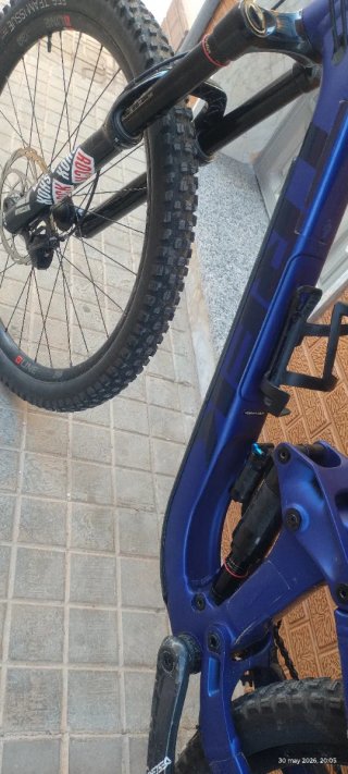 Trek Slash 8 Gen 5 T-M