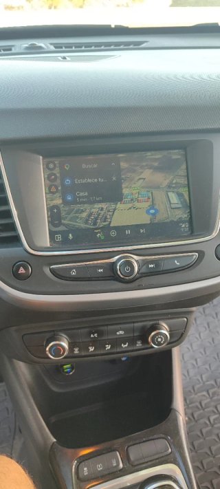 Opel Crossland X 2017