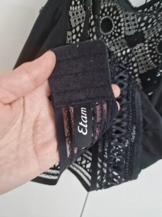 Top Etam negro crop encaje