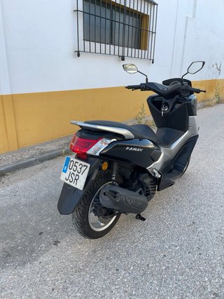Yamaha Nmax 125 ABS Negra/Plata