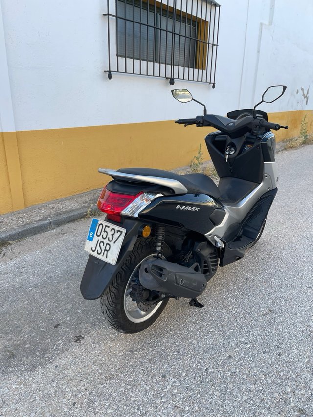 Yamaha Nmax 125 ABS Negra/Plata