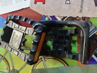 Accesorios pedales automáticos Shimano SPD 80 grs