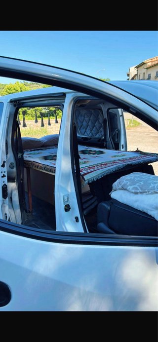 Nissan NV200 Camper