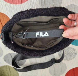 Bolso negro Fila de lana