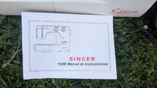 Máquina de Coser Singer Edition 1120