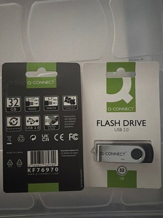 2 USB Q-Connect 32 GB nuevas Q-CONNE