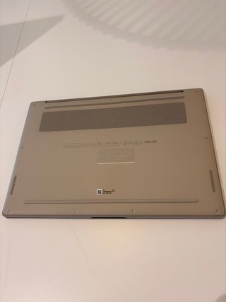 Asus Zenbook 14 Copilot+ PC