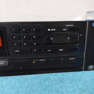 Lettore CD Tascam CD-401 MK II
